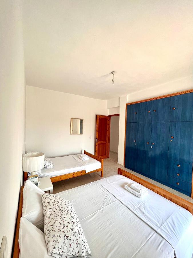 Dimitra House Entire Apartment With Balcony And View Pherrai Bagian luar foto