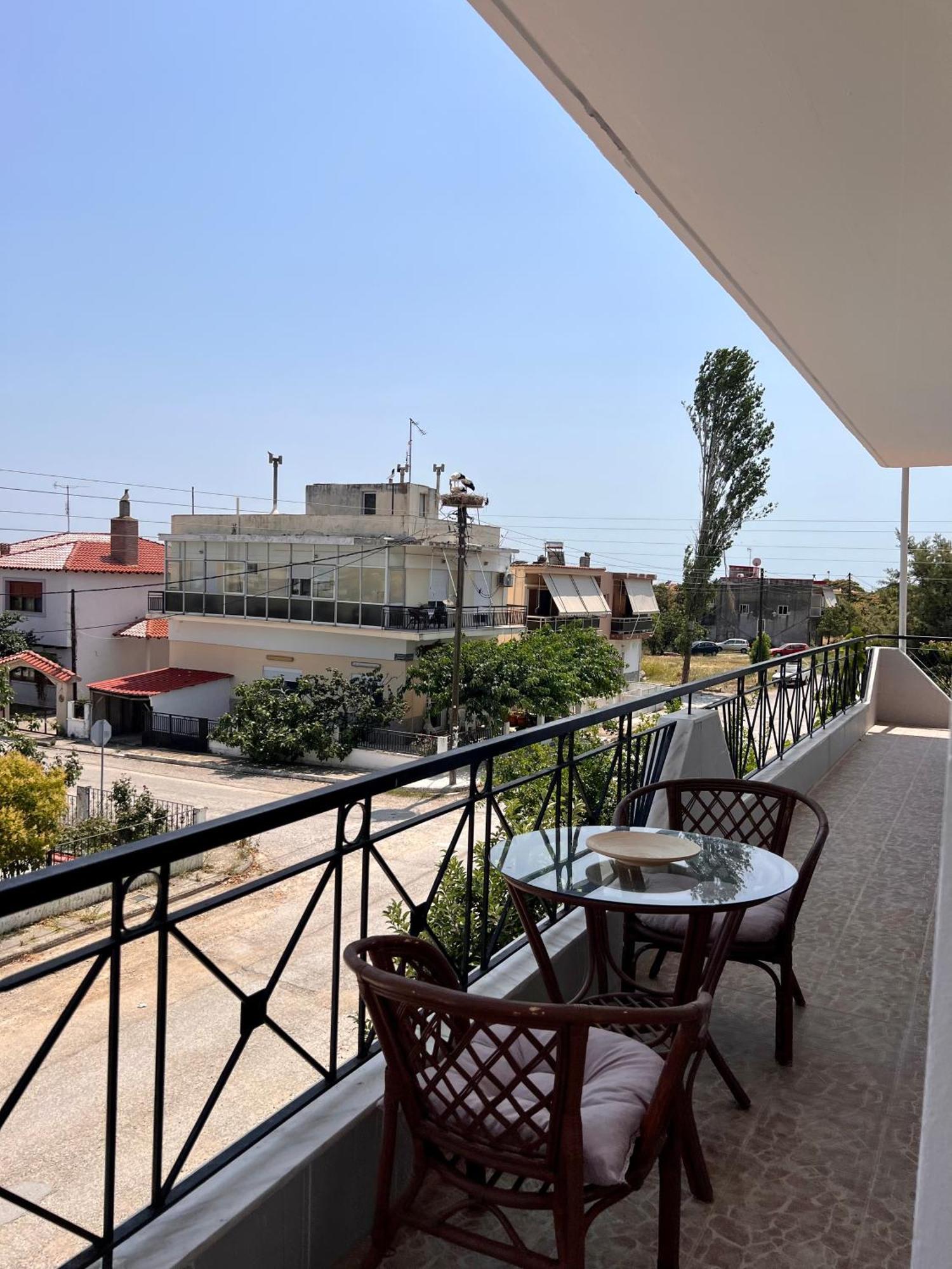 Dimitra House Entire Apartment With Balcony And View Pherrai Bagian luar foto